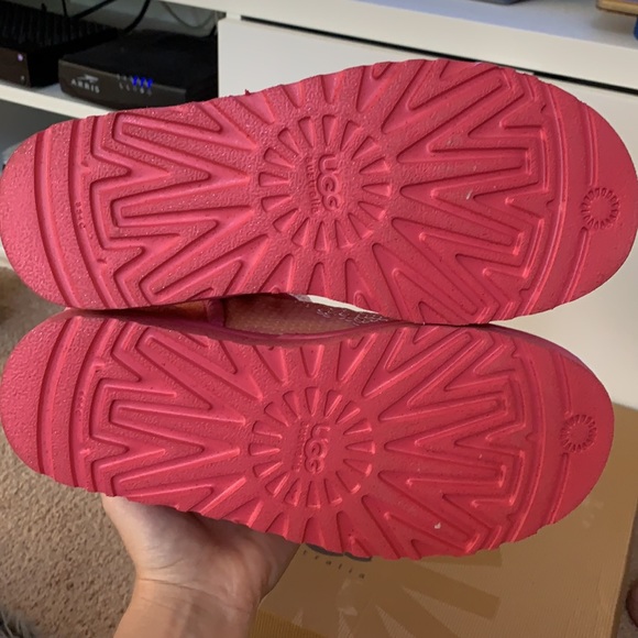 UGG SPARKLES SHORT BOOT PINK SIZE 5 - Picture 11 of 12